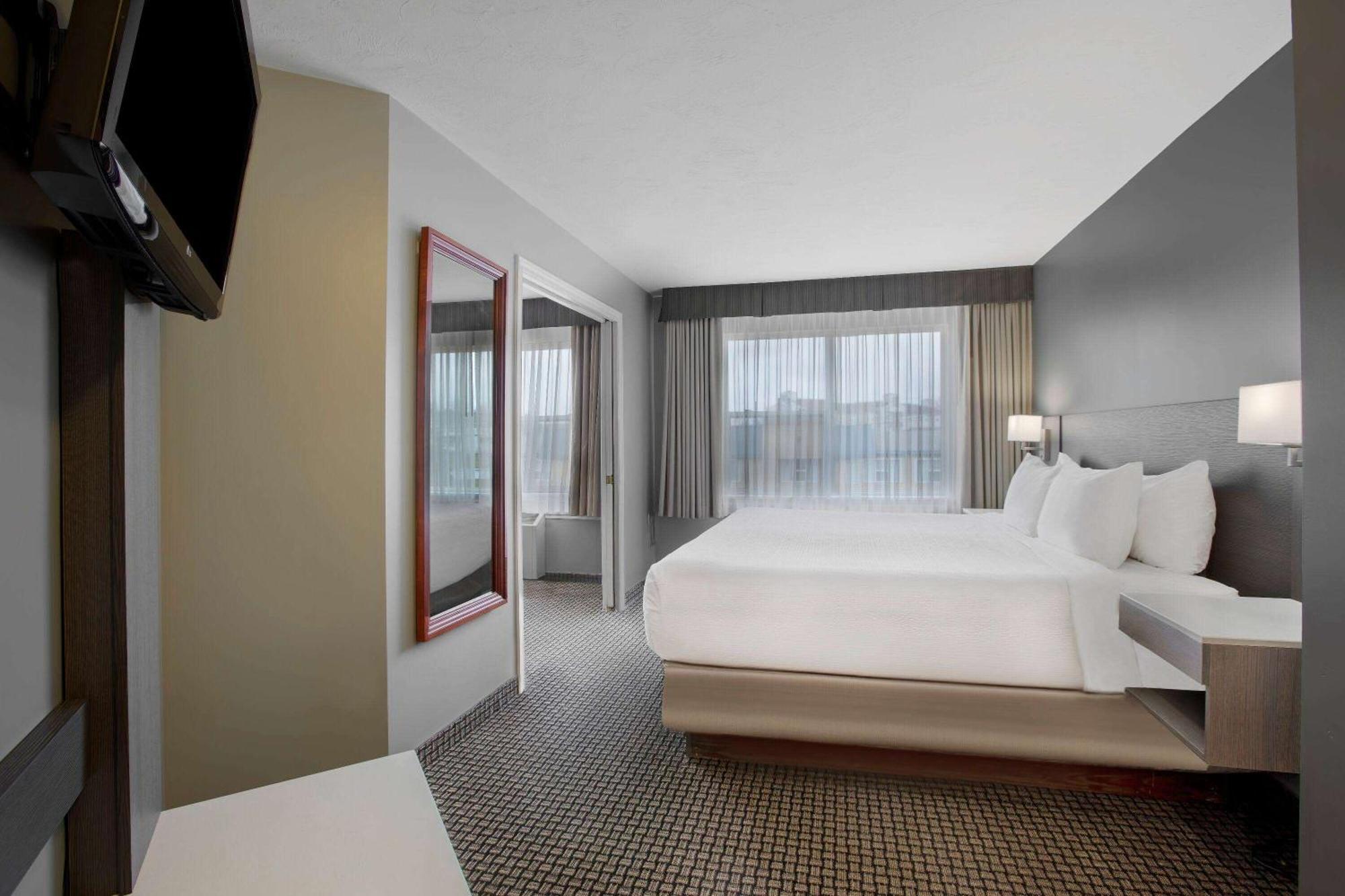 Days Inn & Suites By Wyndham Moncton Exteriér fotografie