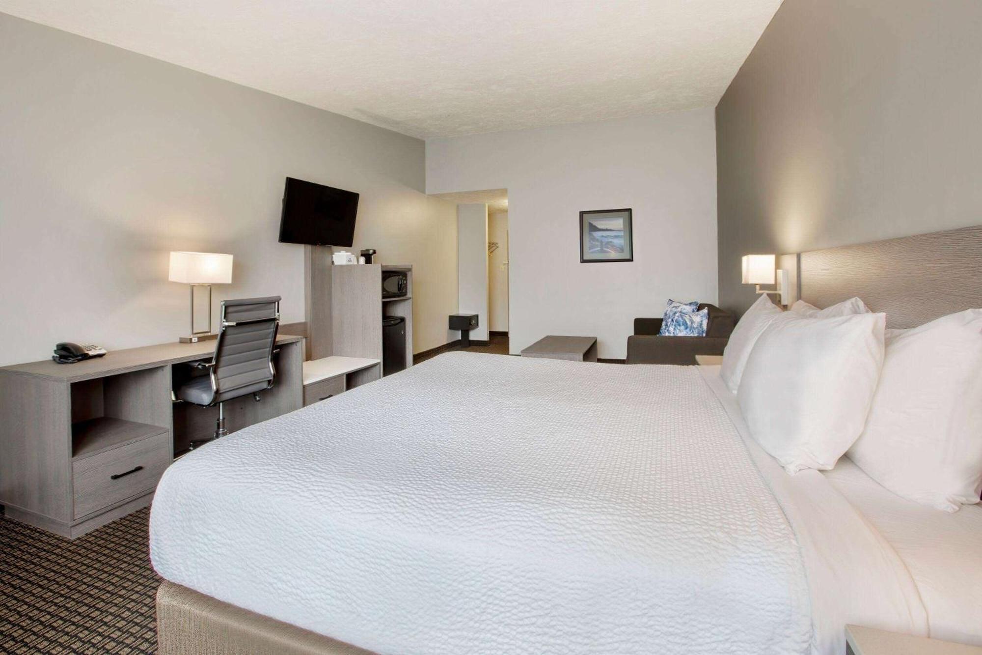 Days Inn & Suites By Wyndham Moncton Exteriér fotografie
