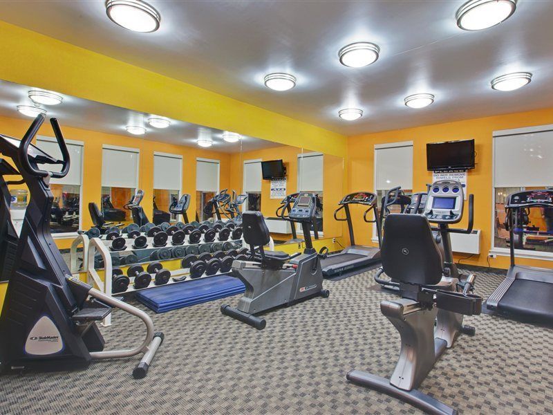 Days Inn & Suites By Wyndham Moncton Exteriér fotografie